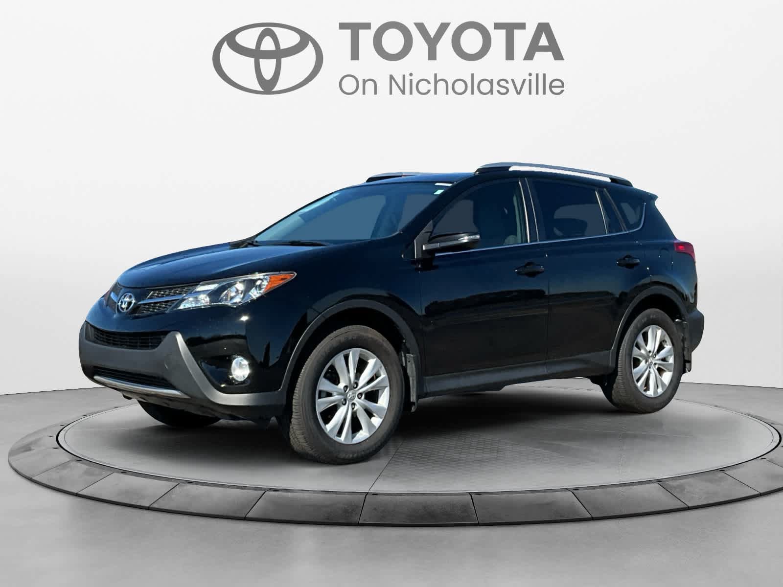 Used 2015 Toyota RAV4 Limited AWD/4WD image 1