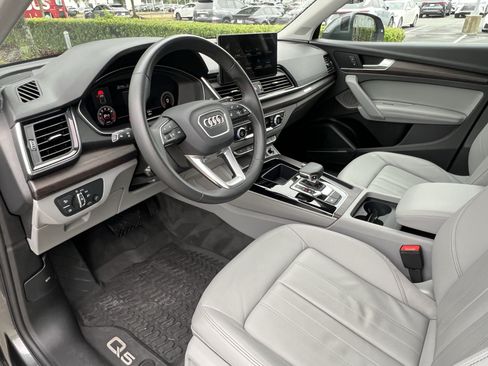 Used 2023 Audi Q5 2.0T Premium Plus w/ Premium Plus Package AWD/4WD image 17