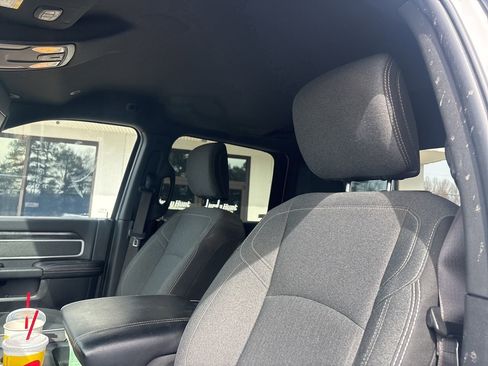Used 2019 RAM 2500 Big Horn image 3