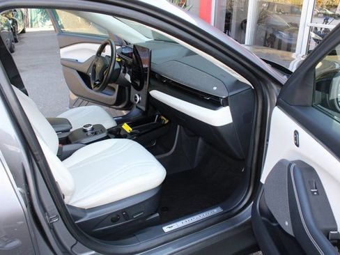Used 2021 Ford Mustang Mach-E Premium image 34