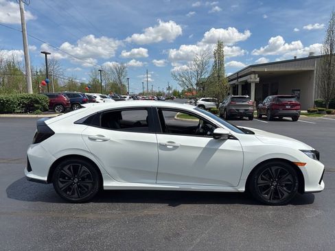Used 2019 Honda Civic EX image 10