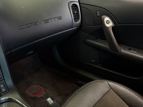 Used 2012 Chevrolet Corvette Grand Sport w/ 3LT Preferred Equipment Group RWD image 22