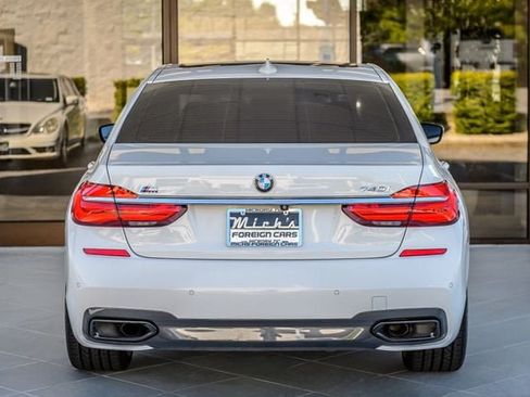 Used 2017 BMW 740i RWD image 8