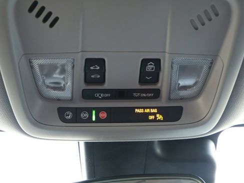 Used 2023 Chevrolet Malibu LT image 19