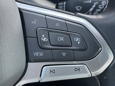 Used 2022 Volkswagen Taos SE image 23