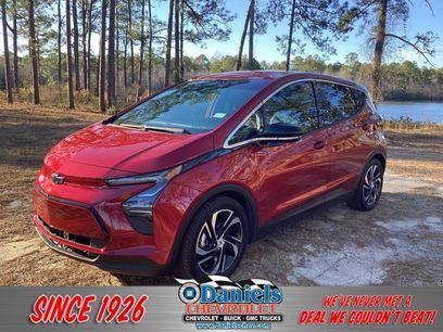 Used 2023 Chevrolet Bolt LT w/ Infotainment Package