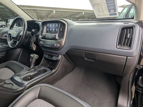 Used 2021 Chevrolet Colorado Z71 w/ Safety Package image 22
