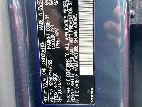 Used 2023 Volvo XC90 B5 Plus image 22