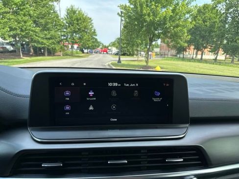 Used 2022 Kia Telluride LX AWD/4WD image 12