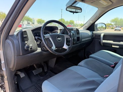 Used 2009 Chevrolet Silverado 1500 LT RWD image 10