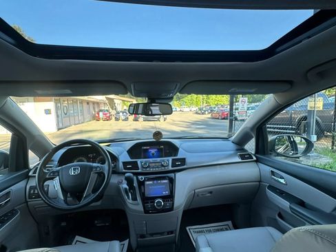 Used 2014 Honda Odyssey EX-L image 32