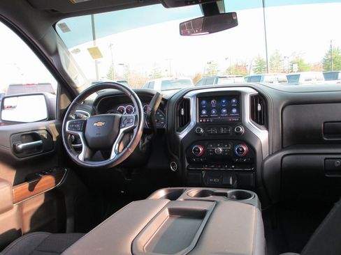 Used 2020 Chevrolet Silverado 1500 LT w/ All-Star Edition image 20