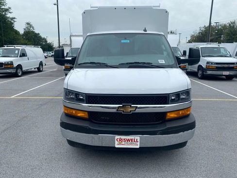 New 2025 Chevrolet Express 3500 w/ Power Convenience Package image 14