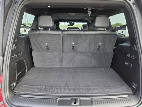 New 2026 Jeep Grand Wagoneer 2WD image 26