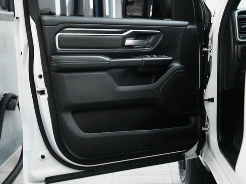 Used 2023 RAM 1500 Big Horn image 11