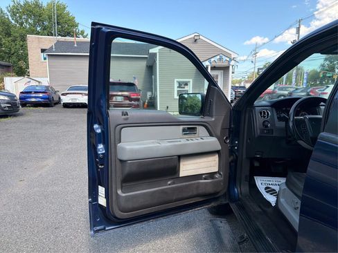 Used 2011 Ford F150 XLT AWD/4WD image 27