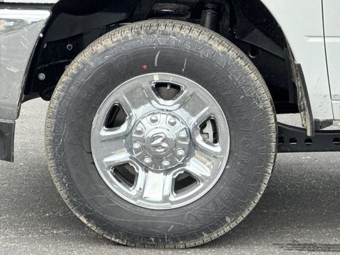 New 2026 RAM 2500 Tradesman w/ Chrome Appearance Group image 23