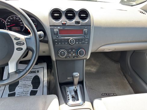 Used 2010 Nissan Altima 2.5 S image 13