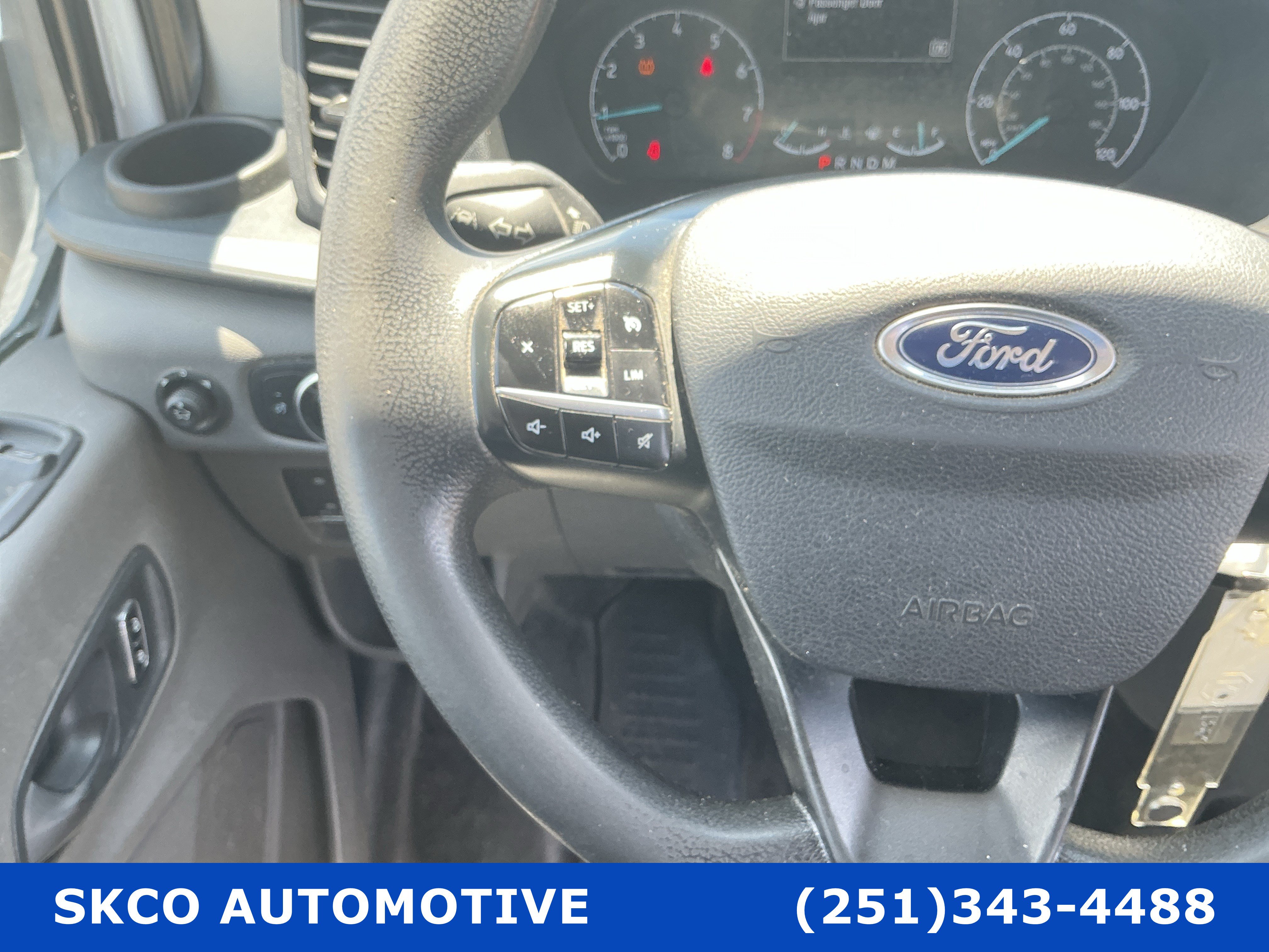 Used 2023 Ford Transit 250 Medium Roof RWD image 18
