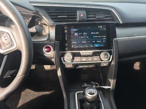 Used 2017 Honda Civic EX-T image 12