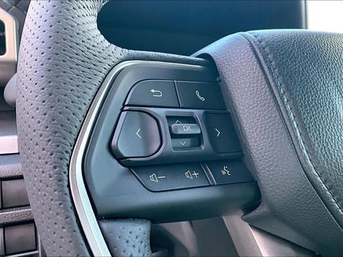 New 2025 Toyota Tacoma TRD Off-Road image 13