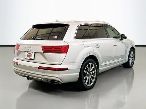 Used 2019 Audi Q7 2.0T Premium Plus w/ Premium Plus Package AWD/4WD image 4