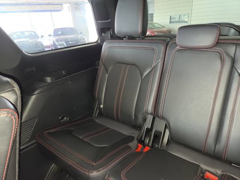 Used 2019 Ford Expedition Limited w/ Equipment Group 303A AWD/4WD image 24
