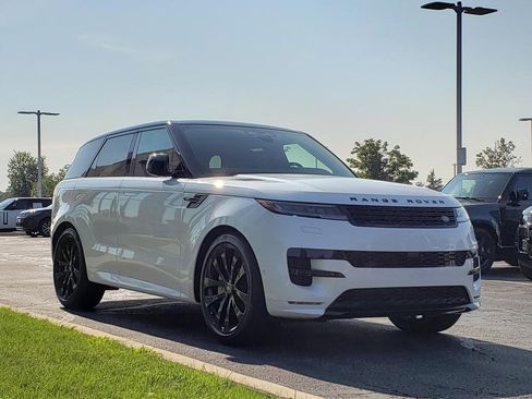 New 2025 Land Rover Range Rover Sport Dynamic SE image 3