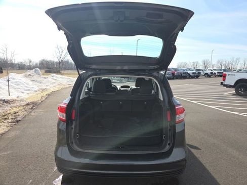 Used 2017 Ford C-MAX SE image 10