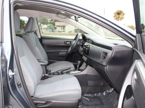 Used 2014 Toyota Corolla L image 17