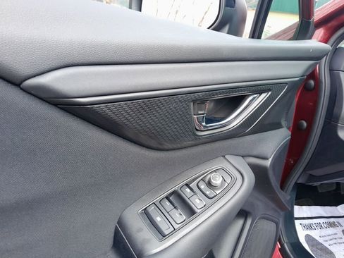 Used 2022 Subaru Outback Premium image 10