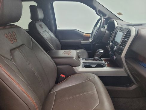 Used 2015 Ford F150 King Ranch w/ Equipment Group 601A Luxury AWD/4WD image 21