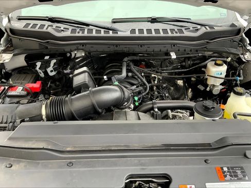 Used 2024 Ford F250 XL w/ FX4 Off-Road Package image 10