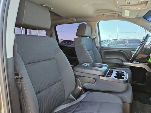 Used 2018 Chevrolet Silverado 1500 LT w/ Texas Edition image 30