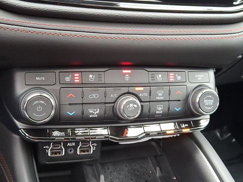 New 2026 Dodge Durango GT image 10