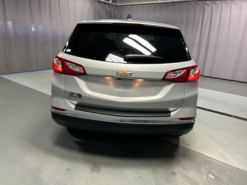 Used 2018 Chevrolet Equinox LT image 6