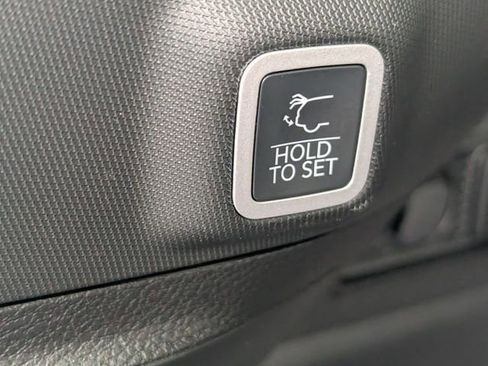 New 2026 Jeep Grand Cherokee Laredo image 28