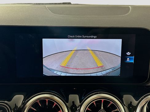 Certified 2023 Mercedes-Benz GLA 250 4MATIC image 17