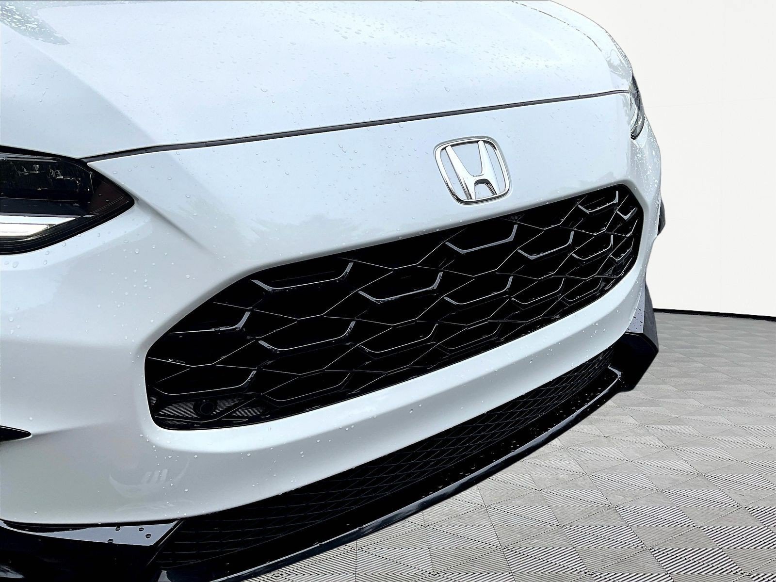 Used 2025 Honda HR-V EX-L image 33