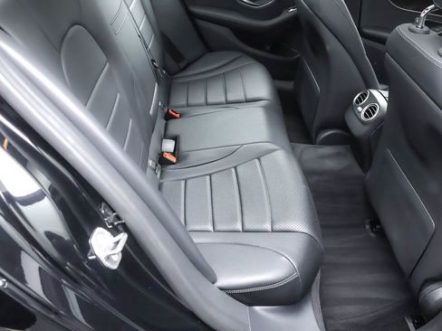 Used 2018 Mercedes-Benz C 300 4MATIC Sedan image 22