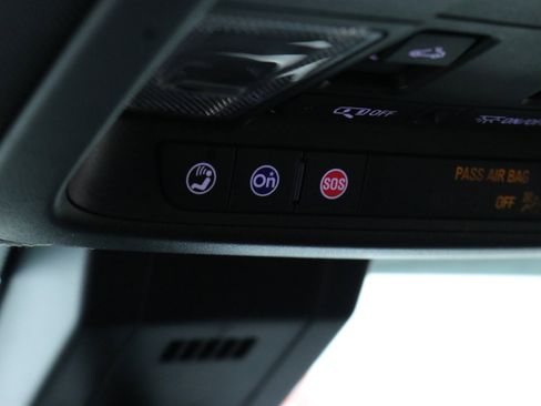 Certified 2024 Chevrolet Equinox RS image 19