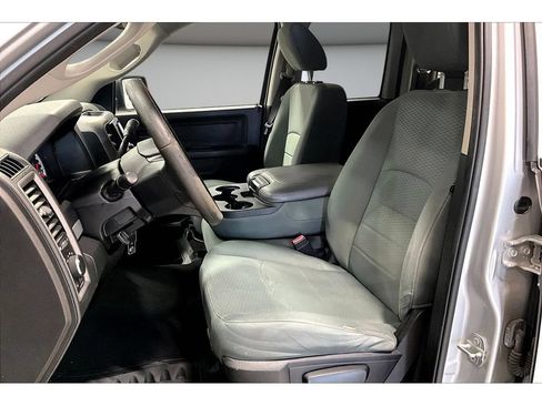 Used 2016 RAM 1500 ST w/ SXT Appearance Group AWD/4WD image 31