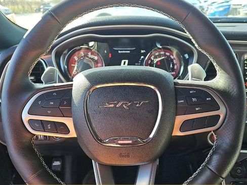 Used 2021 Dodge Challenger SRT Hellcat image 8