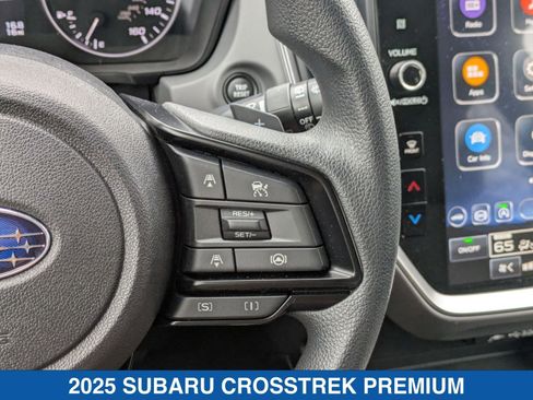 Certified 2025 Subaru Crosstrek 2.0i Premium image 18