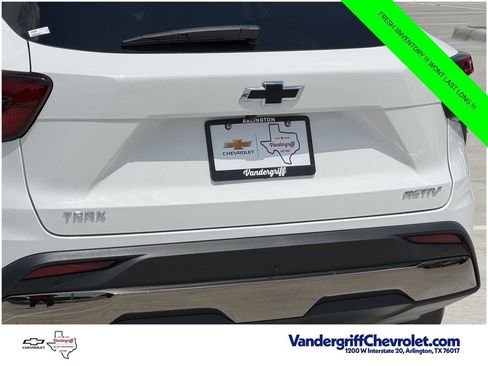 New 2026 Chevrolet Trax ACTIV w/ Sunroof Package FWD image 6