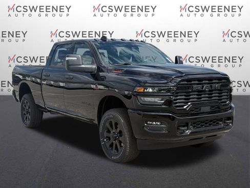 New 2026 RAM 2500 Big Horn AWD/4WD image 7