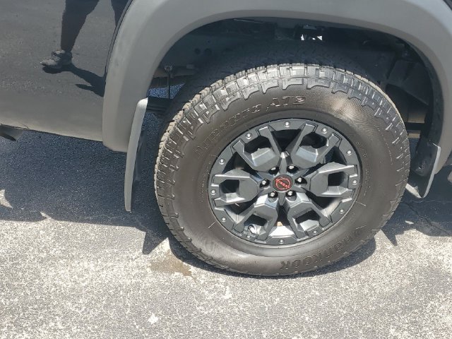 Certified 2024 Nissan Frontier PRO-4X w/ Pro Premium Package AWD/4WD image 5