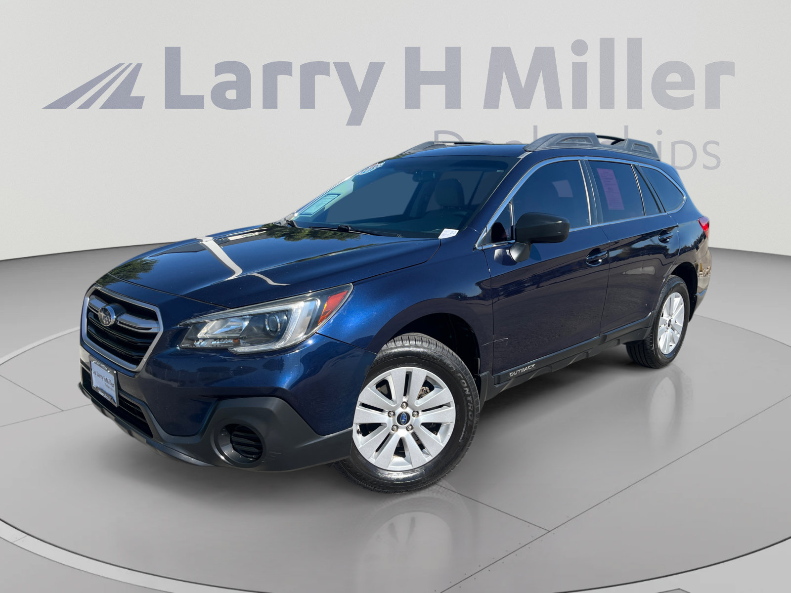Used 2018 Subaru Outback 2.5i AWD/4WD image 1
