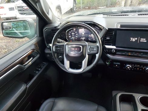 Used 2025 GMC Sierra 1500 SLT RWD image 13