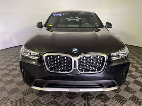 Used 2025 BMW X4 xDrive30i AWD/4WD image 2